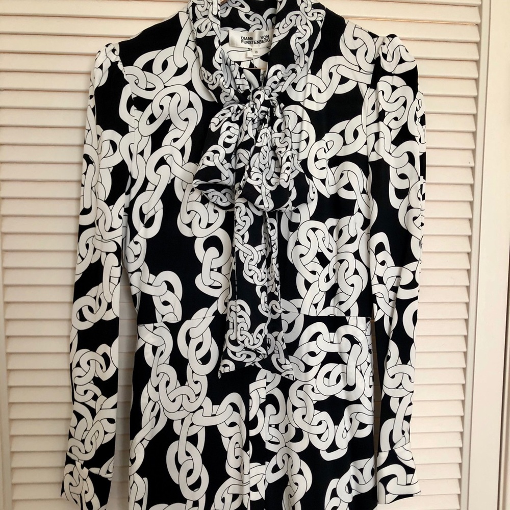 NEW Diane Von Furstenberg crawling chain dress